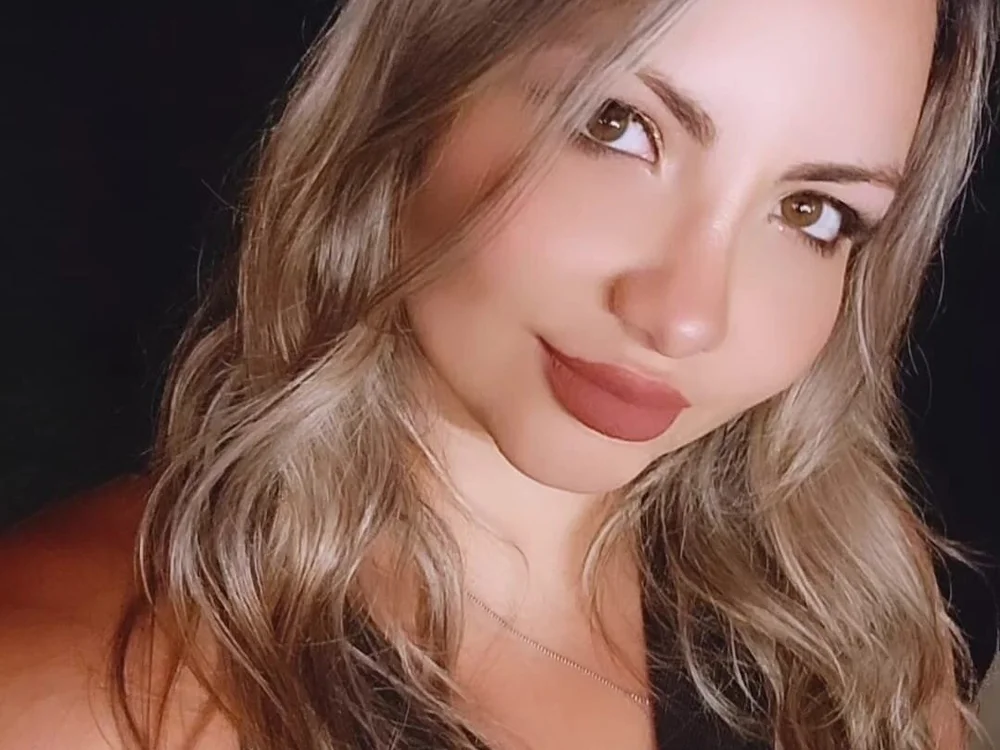 naymawild Chat XXX offline