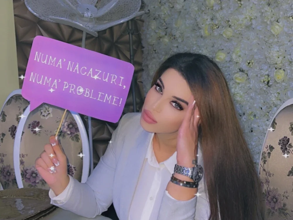 RoseSunny's Offline XXX Chat