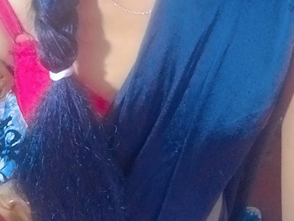 BunnyBloom25 offline XXX-chat