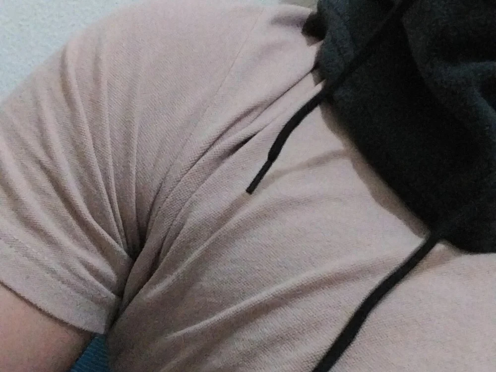 addictedst's Offline Chat Room