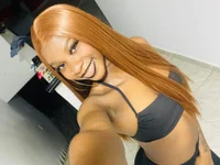 Chat +18 de natasha_roost ao vivo