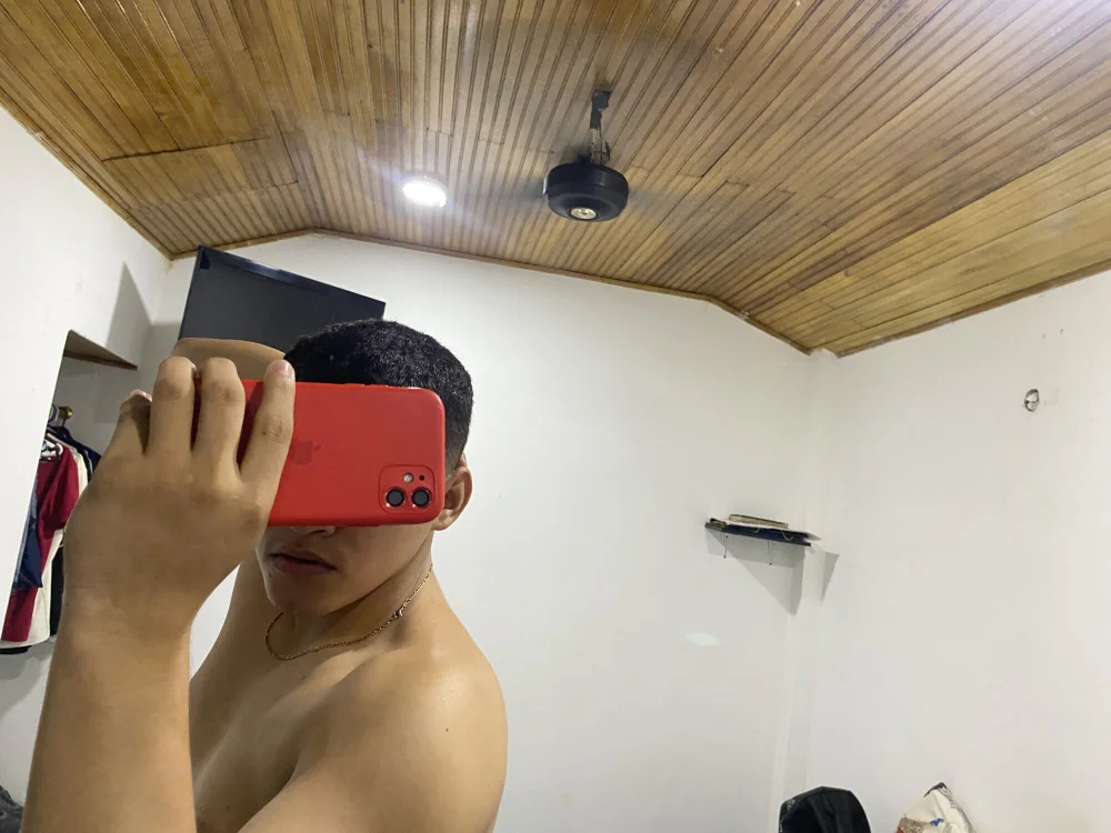 ห้องแชทออฟไลน์ของ BettedIlex