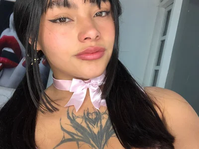 mia_zafirr