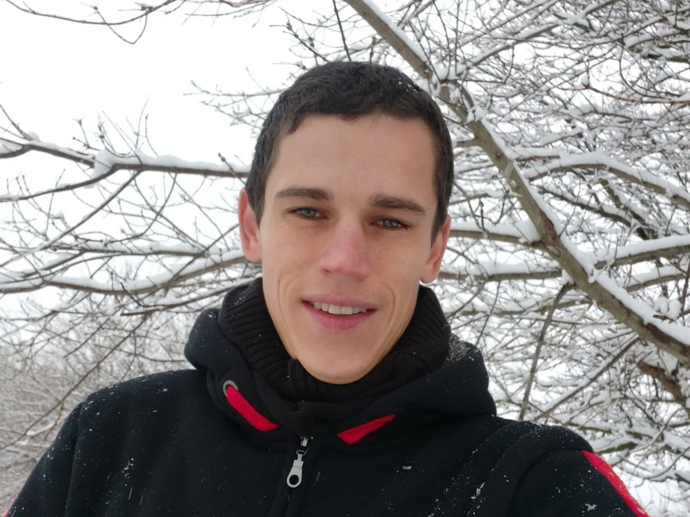 Alexanderstrongs' Offline XXX Chat