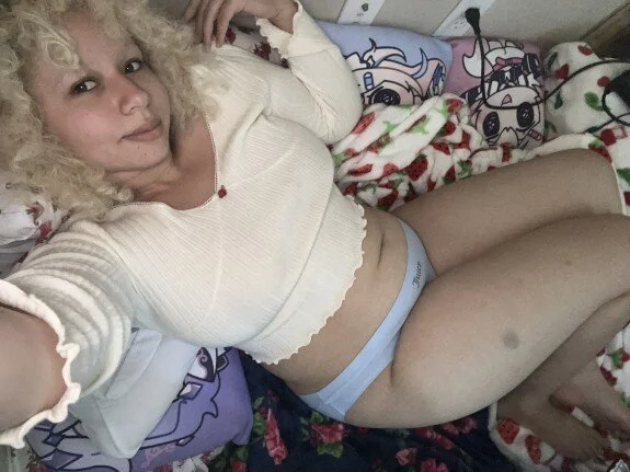 mikayla67 offline chatrum