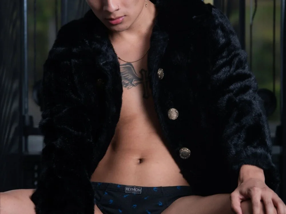 Fernandoo_Oficial Chat XXX offline