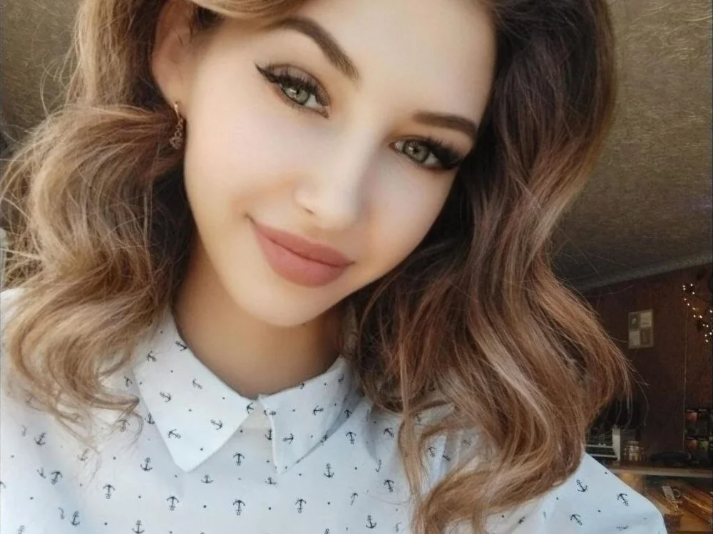 Kira_Martin offline chatrum