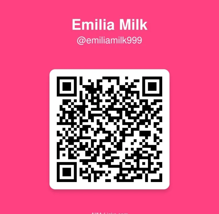 Emilia_Milk's Offline XXX Chat