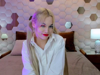 CallMeMargo on StripChat