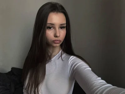 Evameadows Female Footjob Live Webcam Strip
