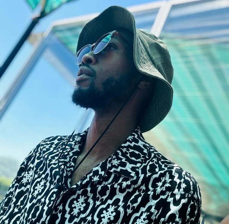 EbonyKingKong Offline XXX-chat