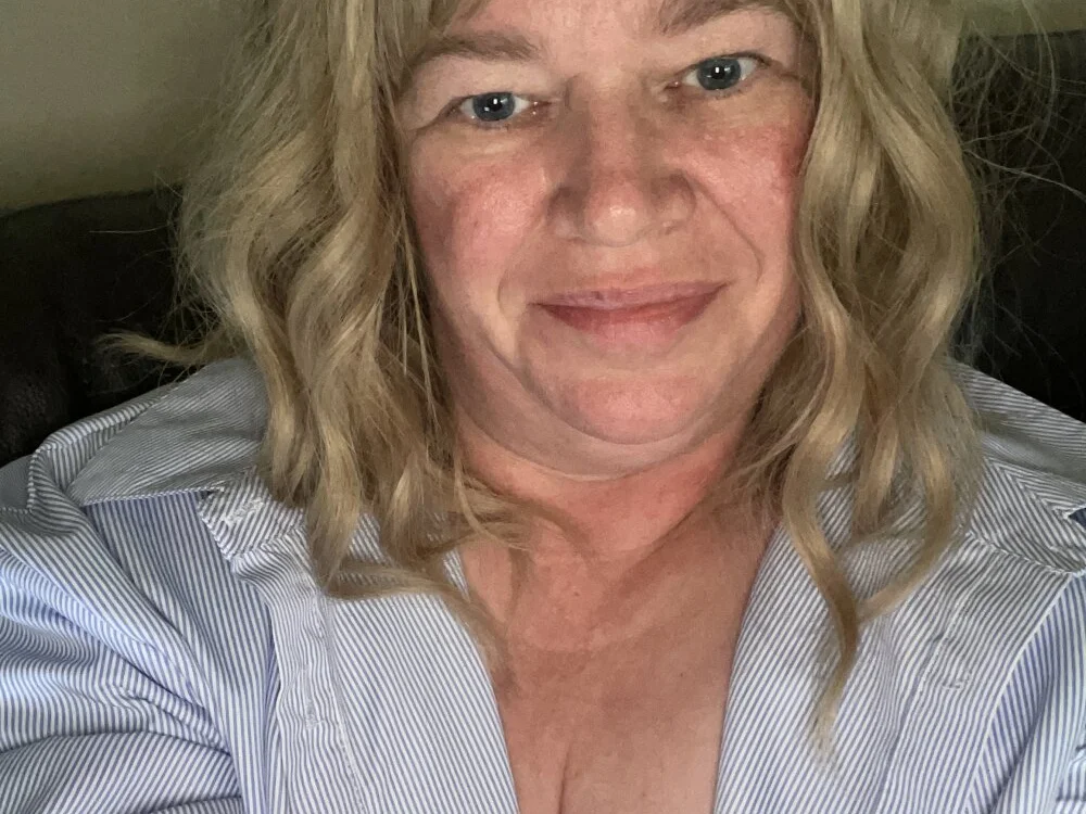 Chat XXX offline de Curvy-ScottishX