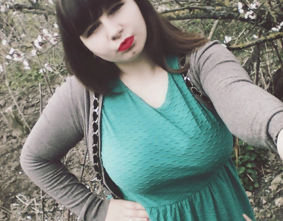Frida_lovefluid's Offline XXX Chat