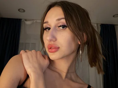 YourLovellyStella profile