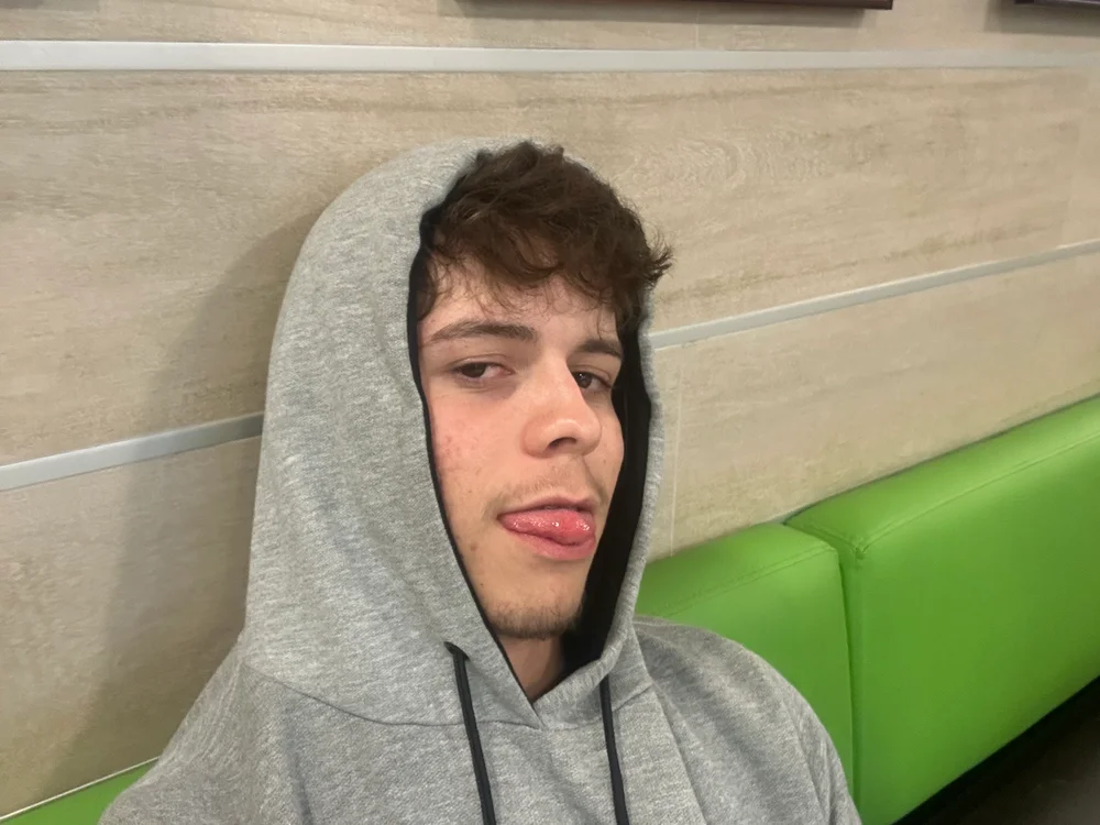 Kauanrezendes offline XXX-chat