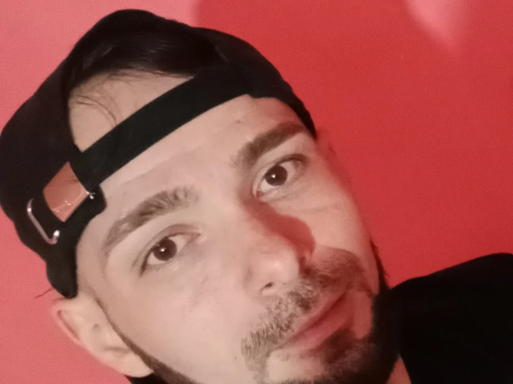 fullmansex's Offline XXX Chat