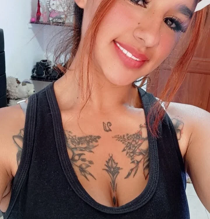 Offline chatovací místnost hannahwolf01