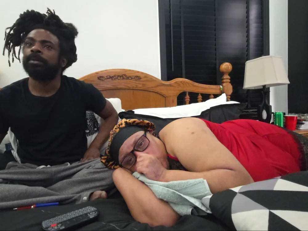 2Nasty2Times: συνομιλία ΧΧΧ εκτός σύνδεσης
