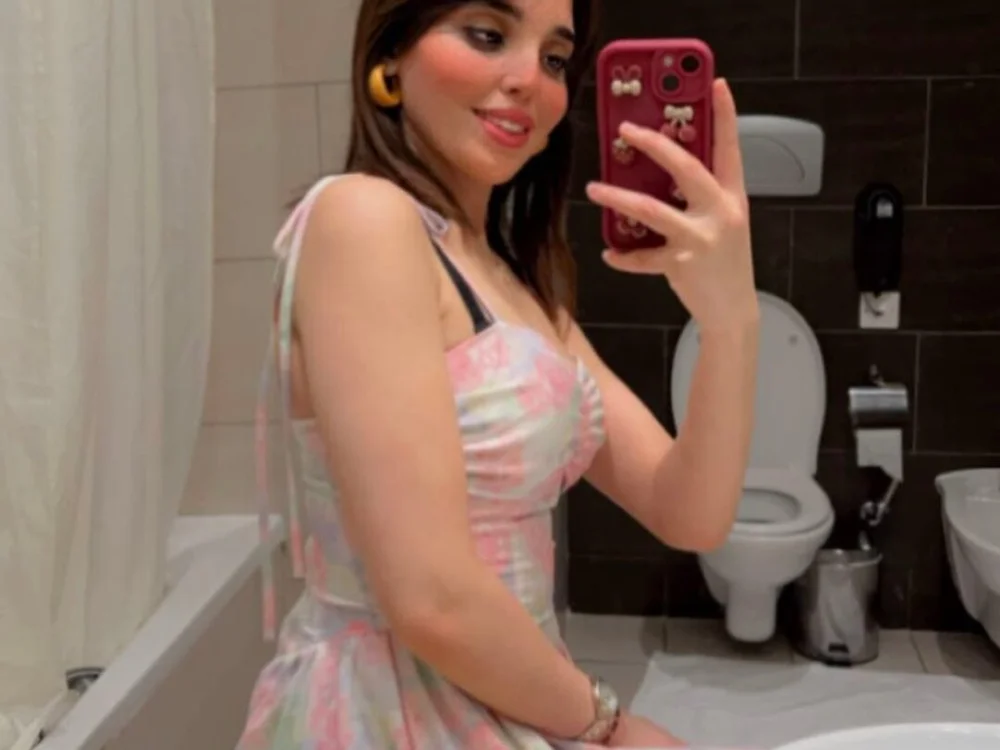 دردشة Orla_sx الجنسية دون اتصال