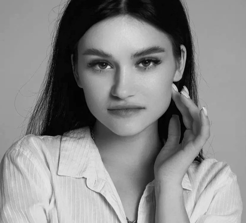 ห้องแชทออฟไลน์ของ _Mila_Carter_