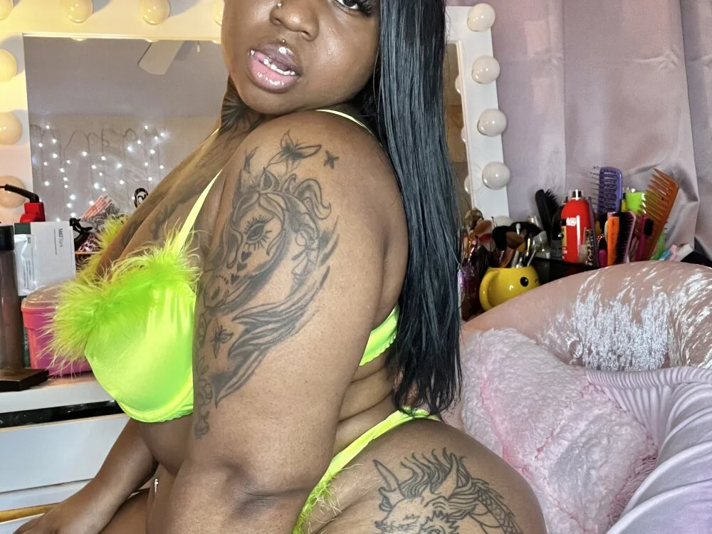 exoticlolita's Offline XXX Chat