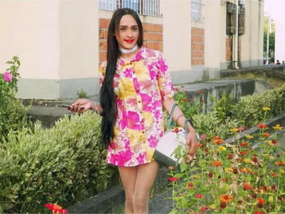 Penelopee22cm profile