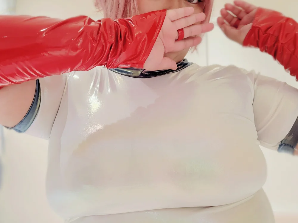 Lika_xoxo's Offline XXX Chat