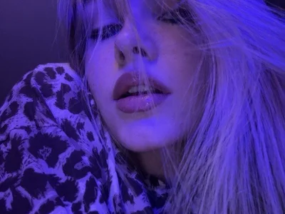 Cuteloat - Girl 