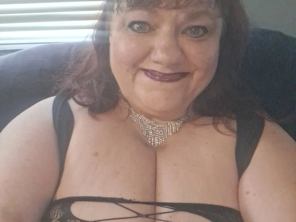 Luciouslouise72@xh's Offline XXX Chat