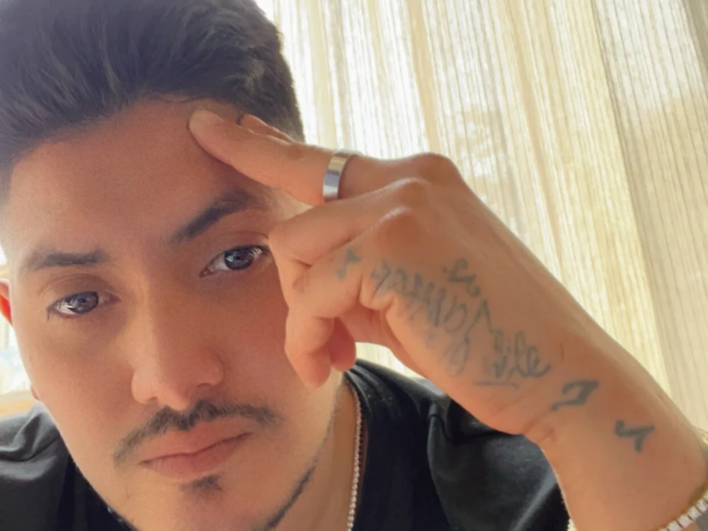 Offline chat soba modela JamessLatino