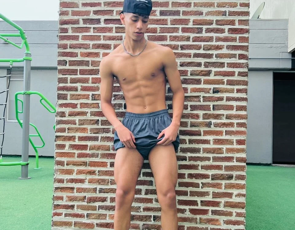 Josep_Davies Chat XXX Ngoại tuyến