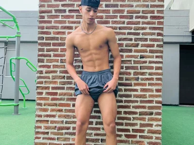 Josep_Davies' Offline XXX Chat