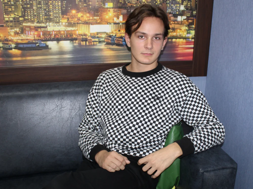 JulesBerns' Offline XXX Chat
