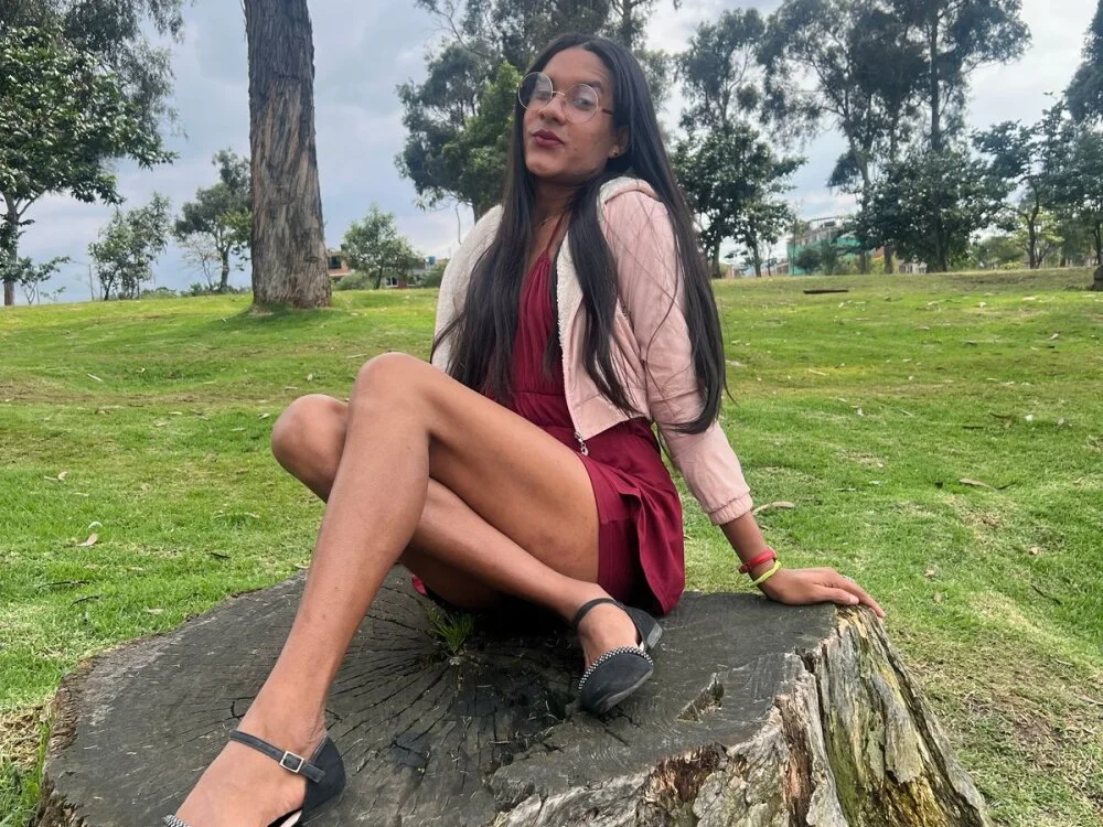 Tatiana_Rio's Offline XXX Chat