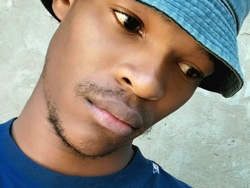 Chat +18 off-line de Sweetboykay