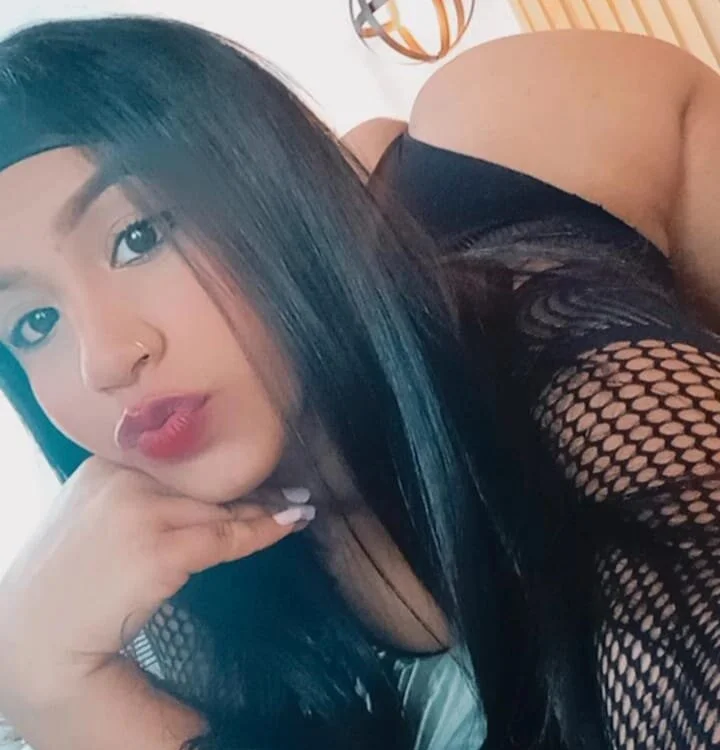 Jeniffer78hot's Offline Chat Room