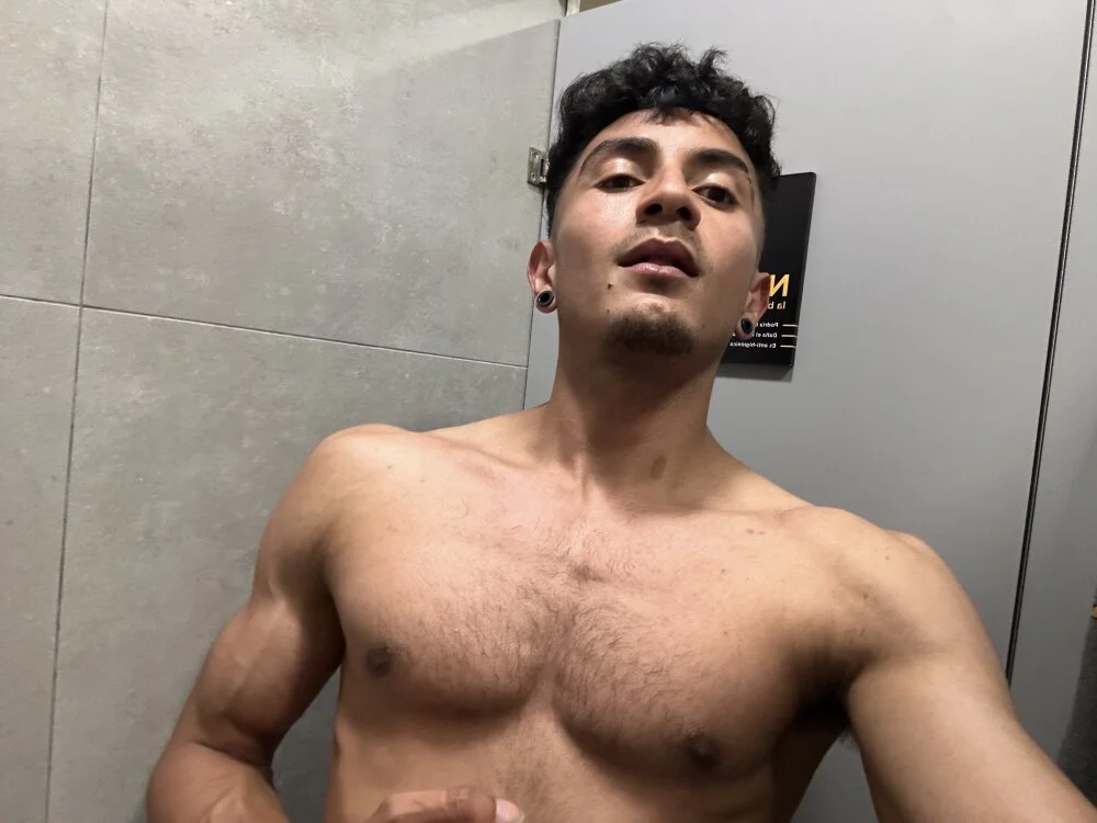 tank_steelのオフラインXXXチャット