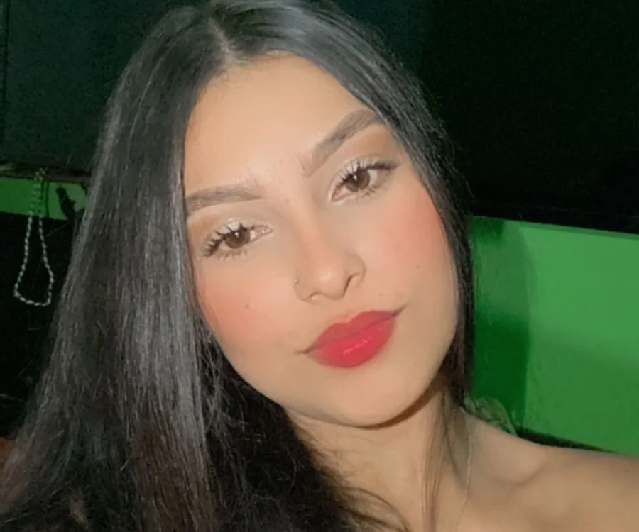 tifannyrousse's Offline XXX Chat