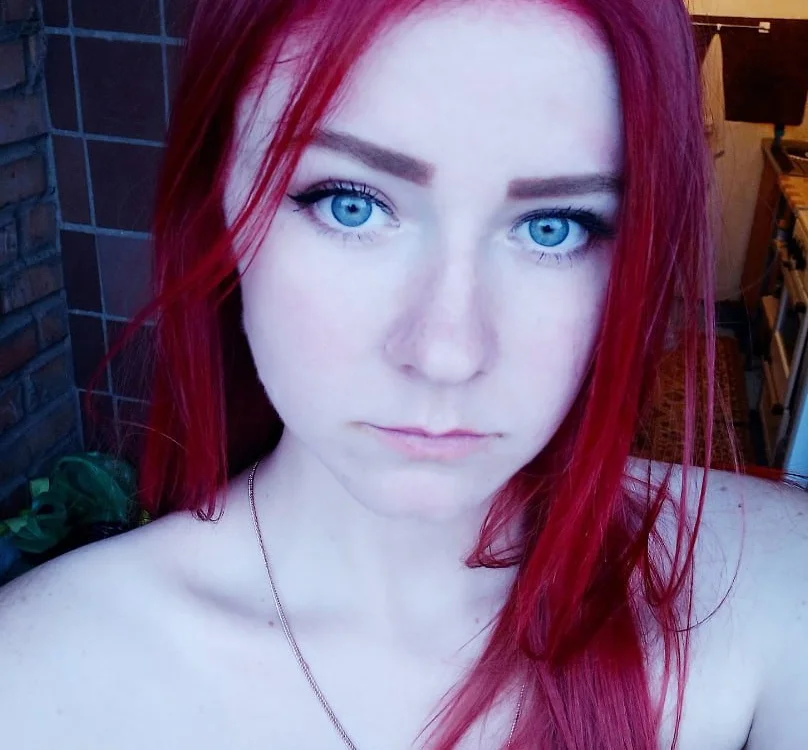 Sonya_Rosalian's Offline XXX Chat