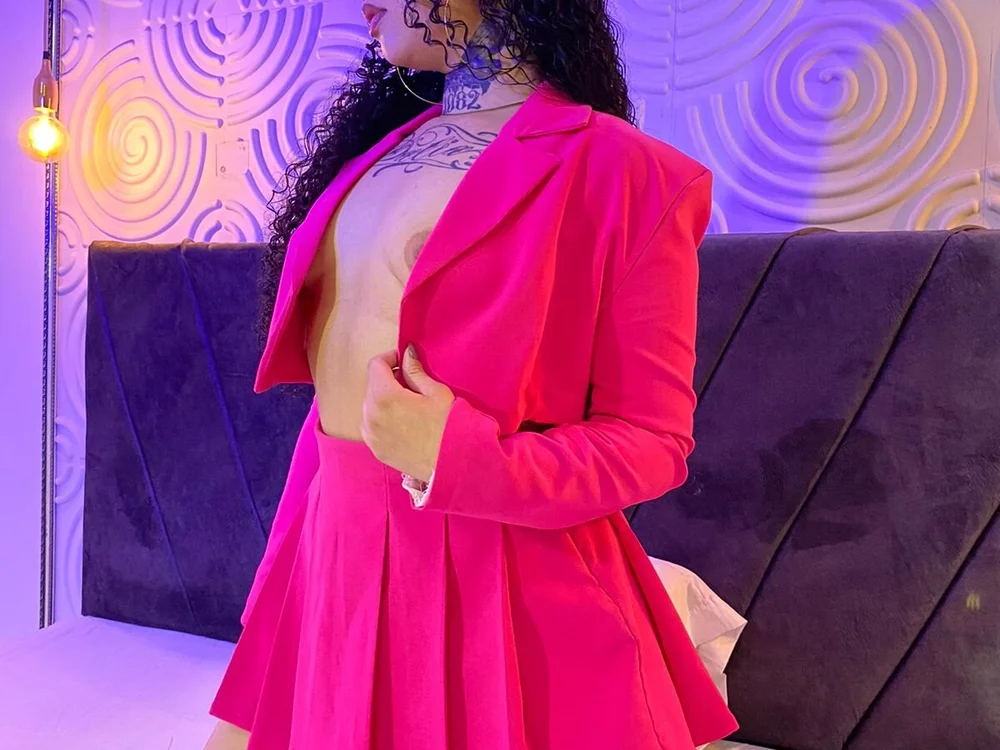 lady__porn's Offline XXX Chat