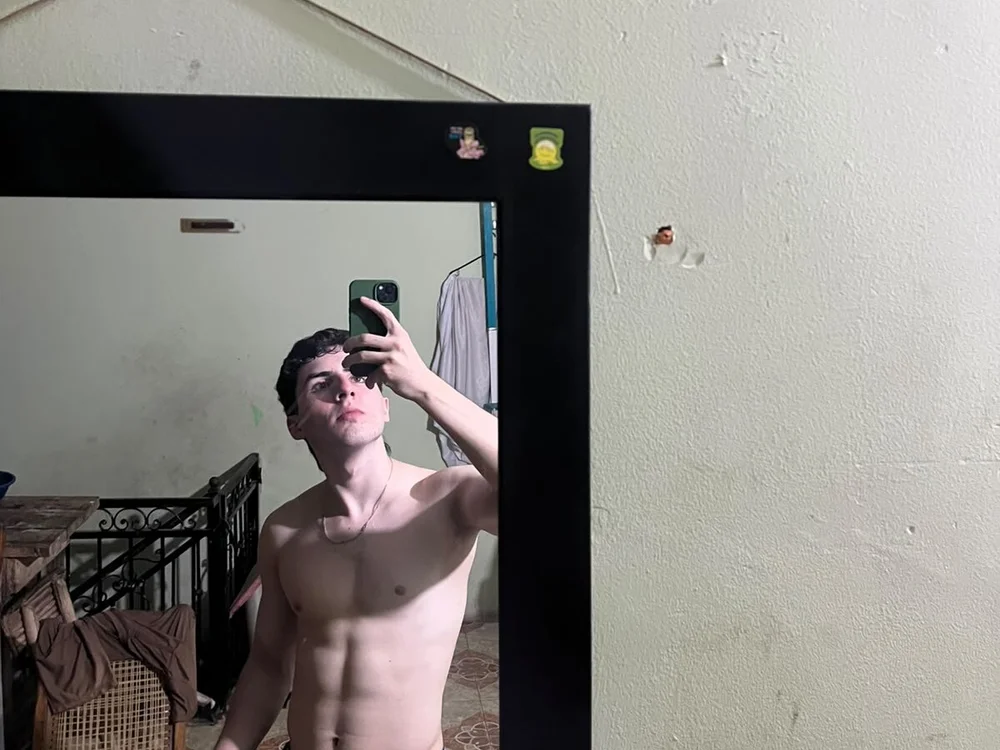 sexygreen12 Offline XXX Chat