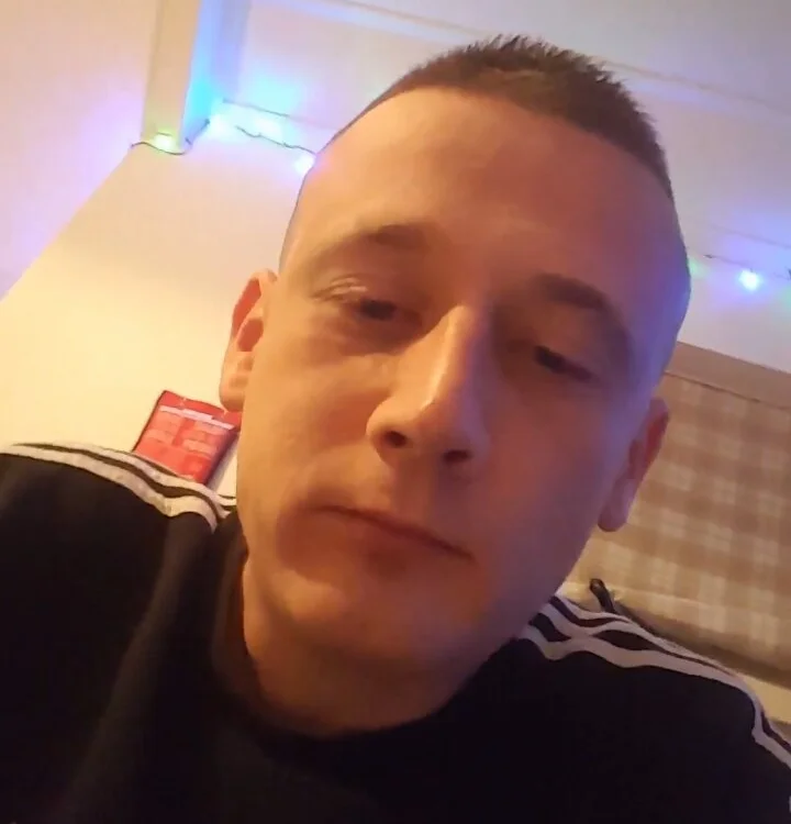 JohnyLoco@xh's Offline XXX Chat