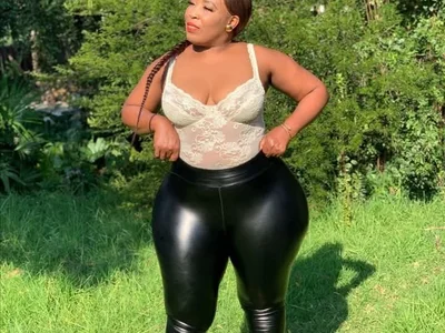GiantBootyMilf on StripChat