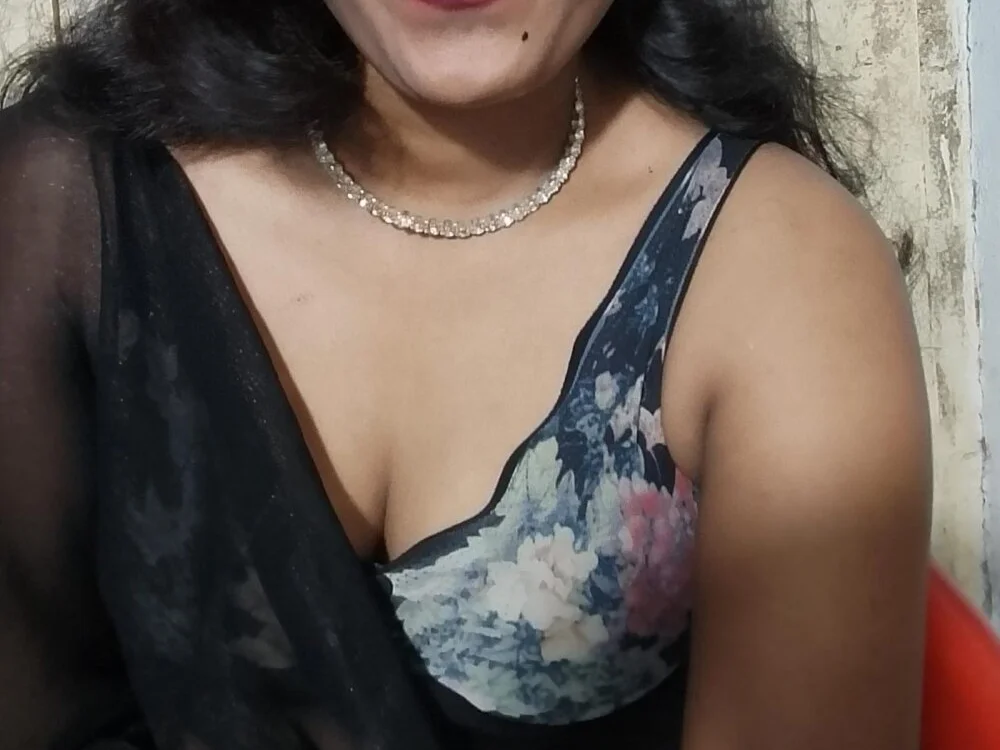 srav43 Chat XXX offline