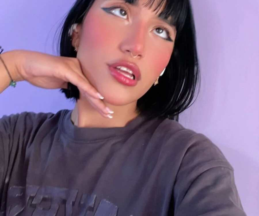 دردشة Amberdecolombia الجنسية دون اتصال