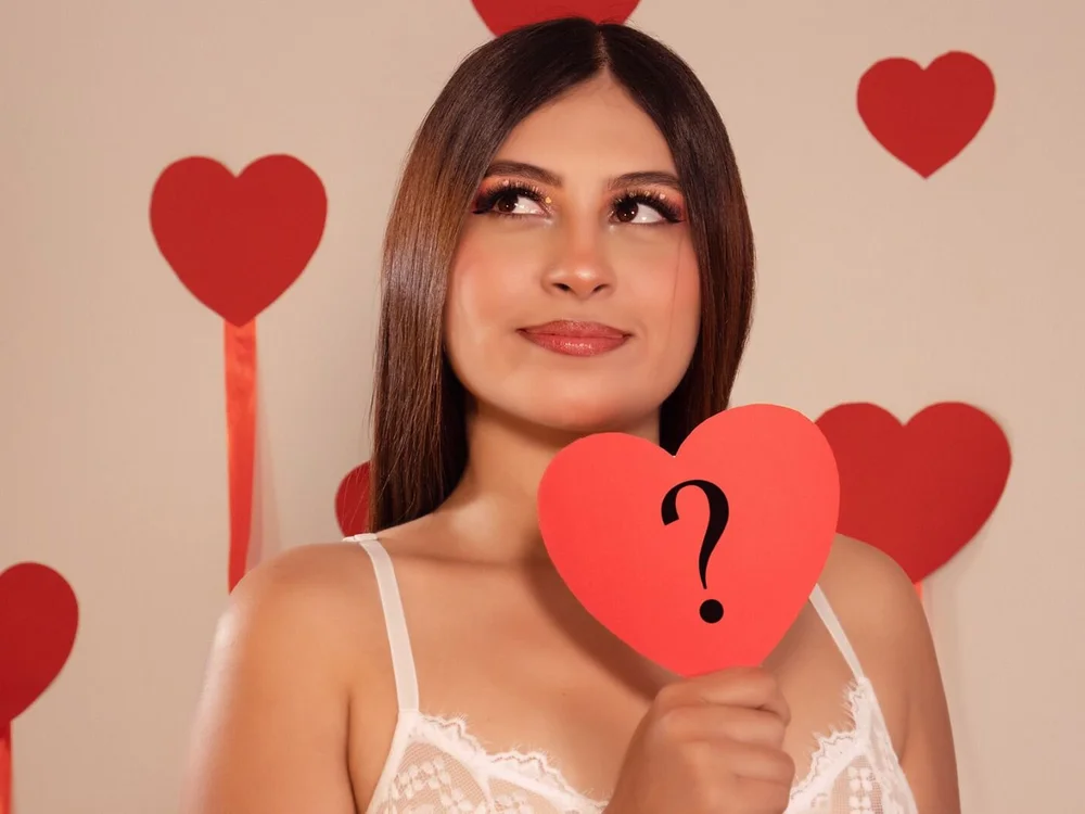 RossieSmith1's Offline XXX Chat