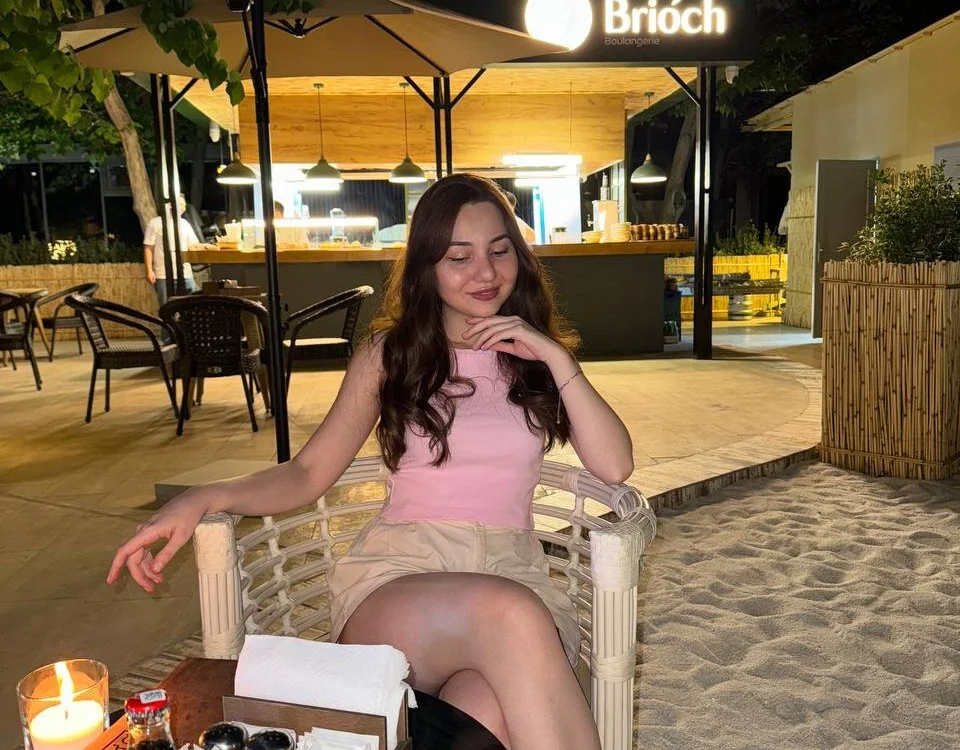 Nayvera's Offline Chat Room