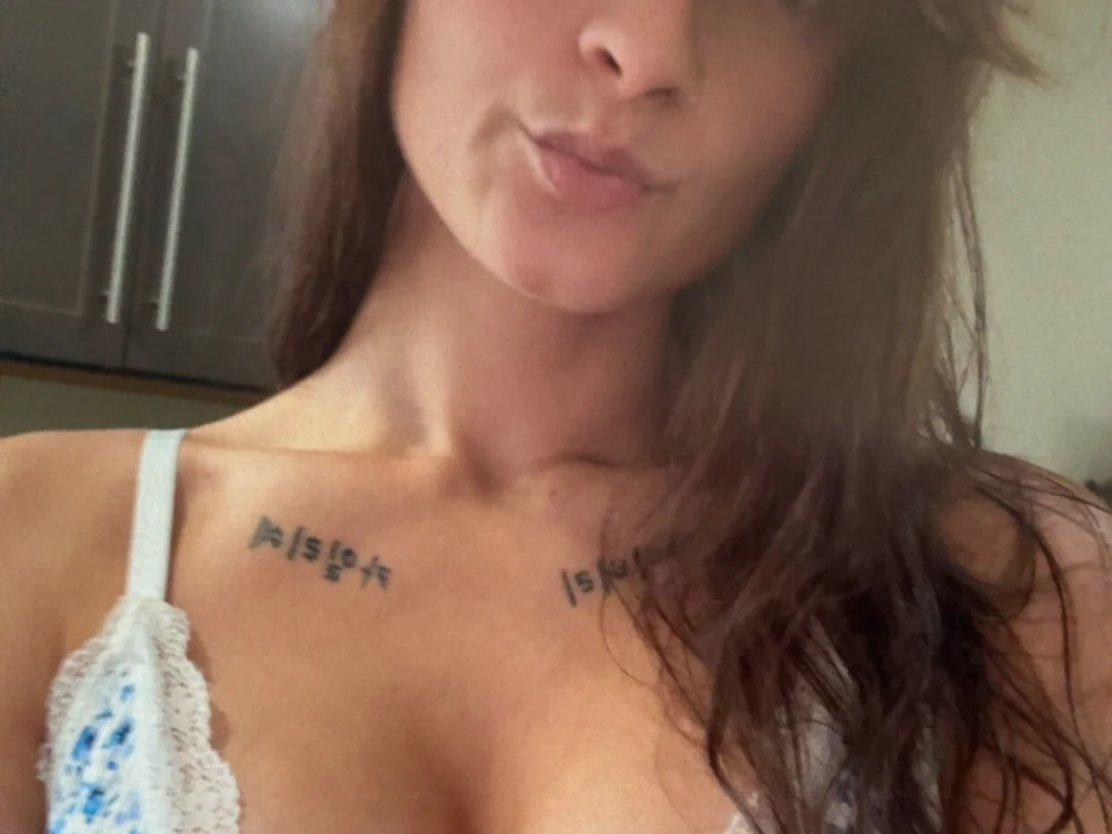 GraciousGirly-69 offline chatrum