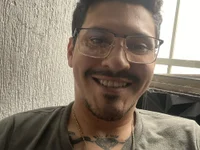 Davidsex1701's Offline Chat Room