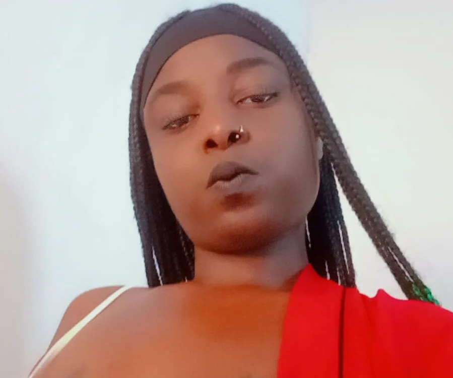 QUEENOFSEXxx25: офлайн-секс-чат